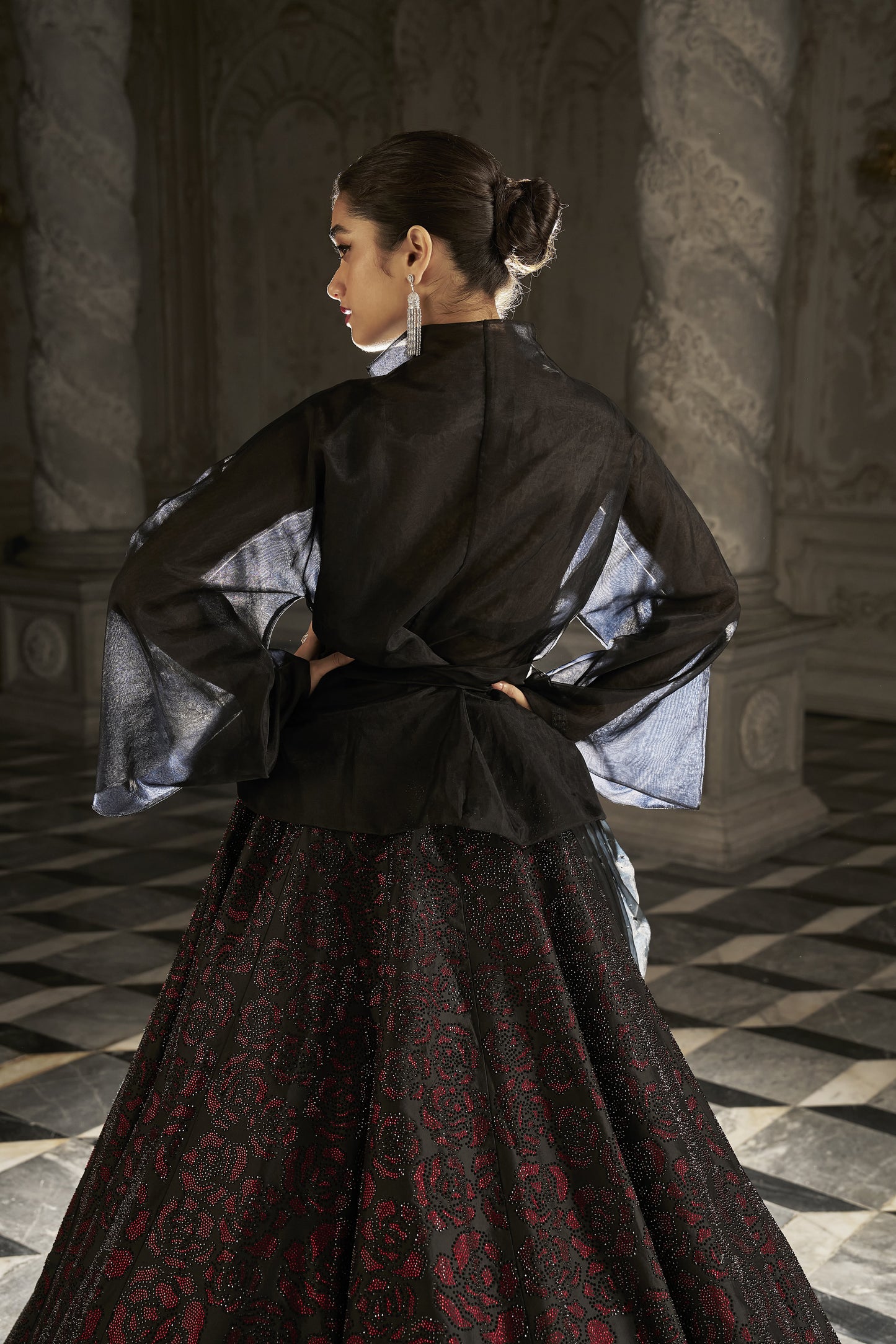 Black Crystal Lehnega Set