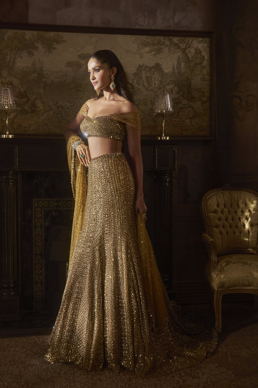 Antqiue Gold Trail Skirt Set